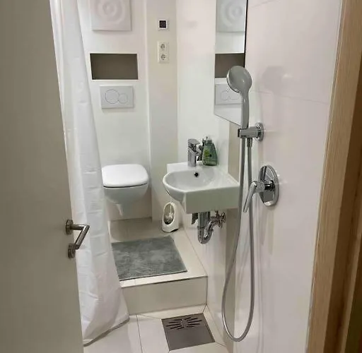 Wohlfuehloase Mit Bergblick * Bad Ischl